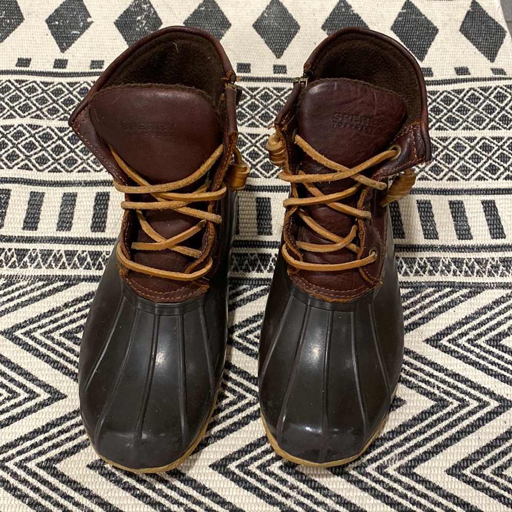 LAST DAY - Moving Sale 🌻 Sperry Duck Boots / Rain Boots